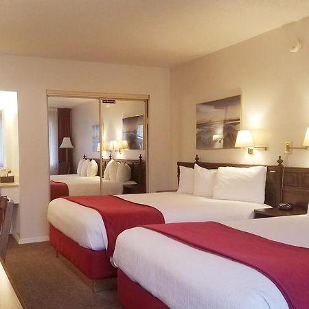 Sovana Inn Medford Eksteriør billede