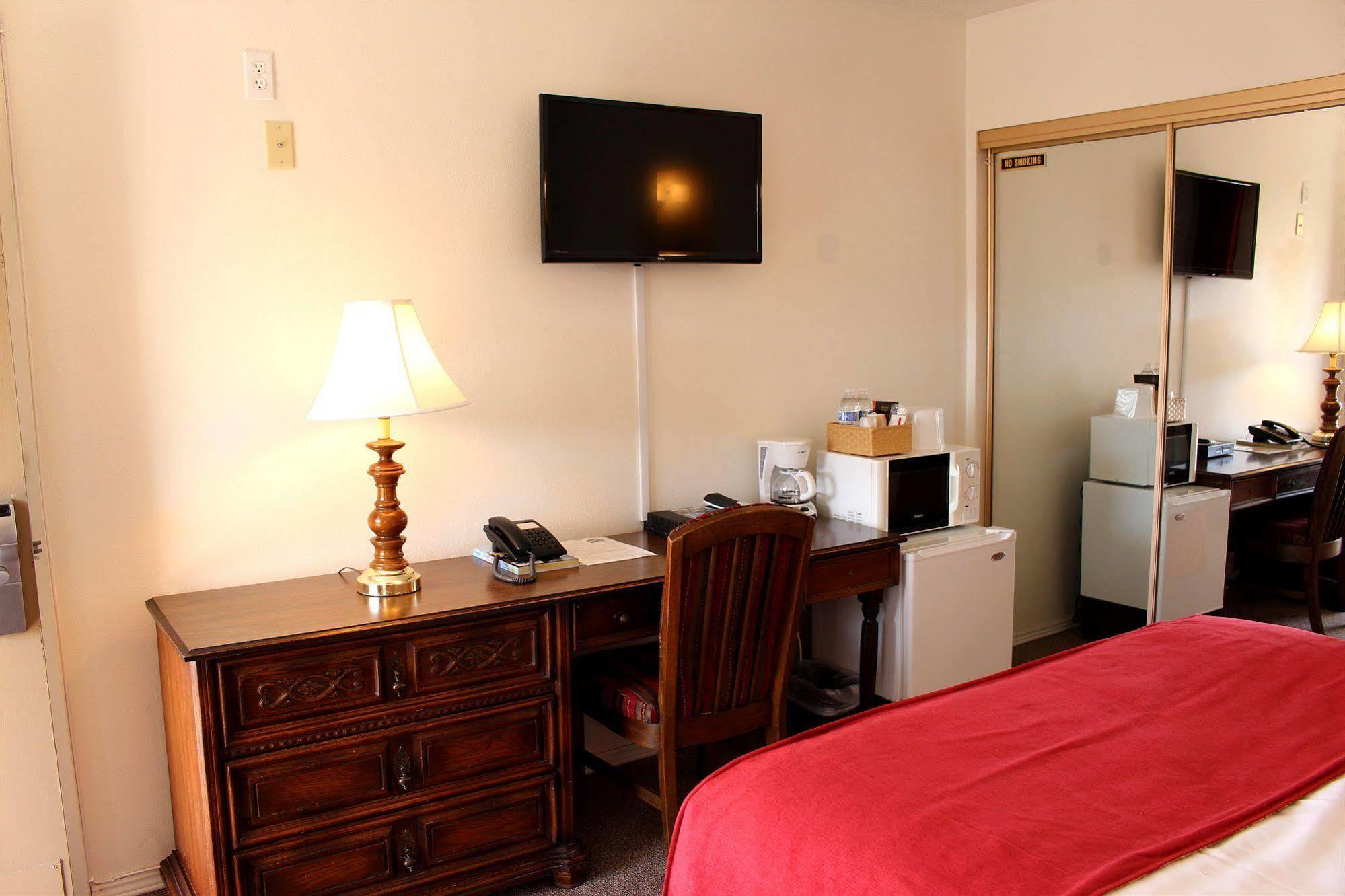 Sovana Inn Medford Eksteriør billede
