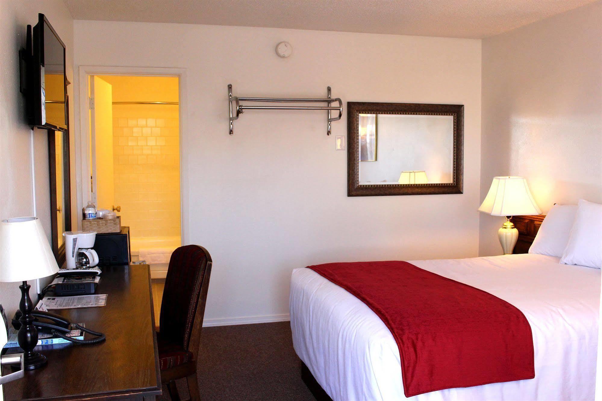 Sovana Inn Medford Eksteriør billede